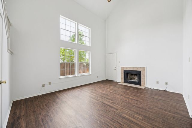 2507 Peargrove Circle, Arlington, TX 76006