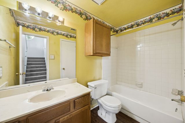 2507 Peargrove Circle, Arlington, TX 76006