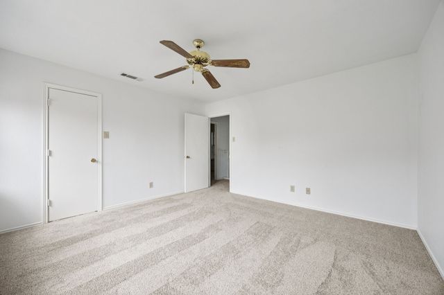 2507 Peargrove Circle, Arlington, TX 76006