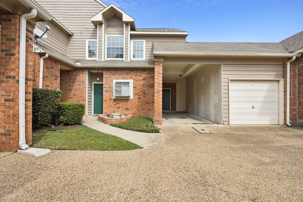 2507 Peargrove Circle, Arlington, TX 76006