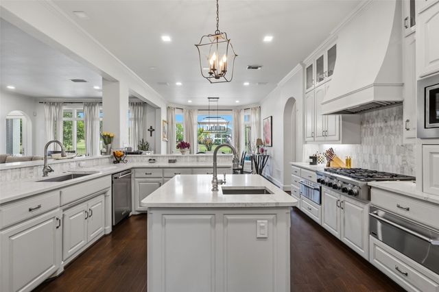 6609 Sahalee Drive, Fort Worth, TX 76132