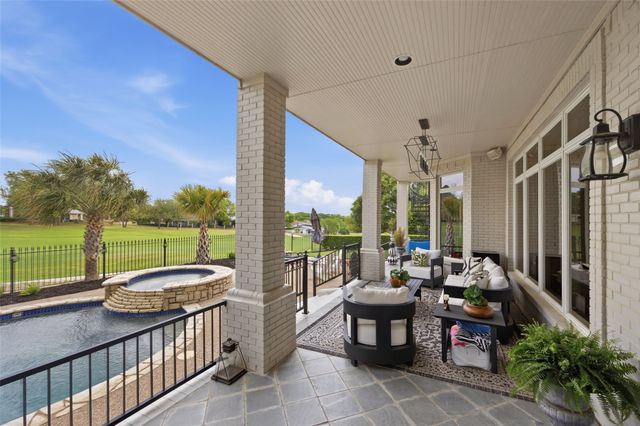 6609 Sahalee Drive, Fort Worth, TX 76132