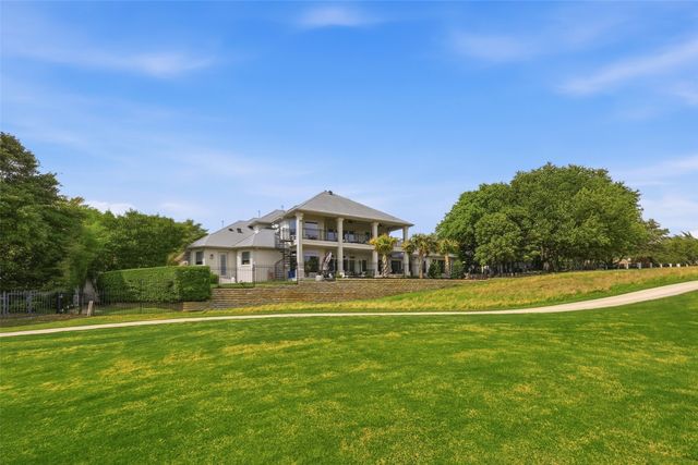 6609 Sahalee Drive, Fort Worth, TX 76132