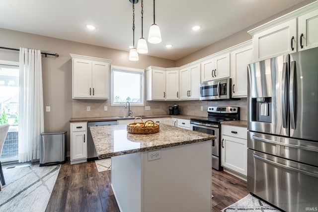 1743 Faircloud Drive, Fort Wayne, IN 46814