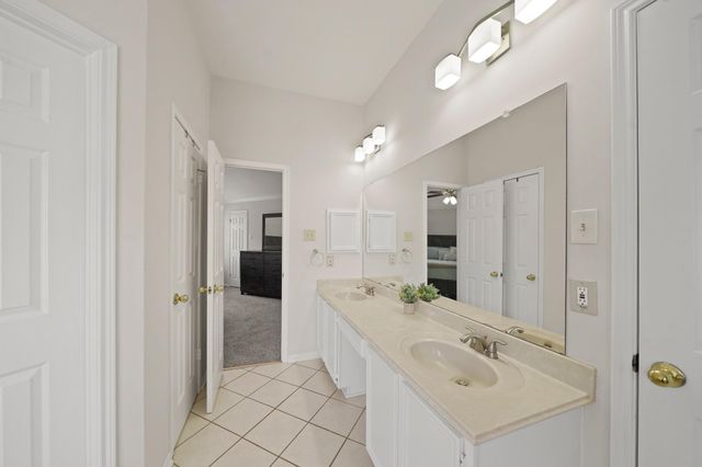 16114 Kintyre Point Road, Houston, TX 77095