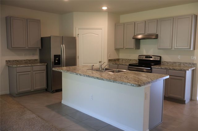 1235 IGUANA LOOP, Davenport, FL 33897