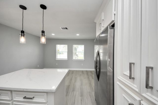 9238 Klondike Street, Houston, TX 77075