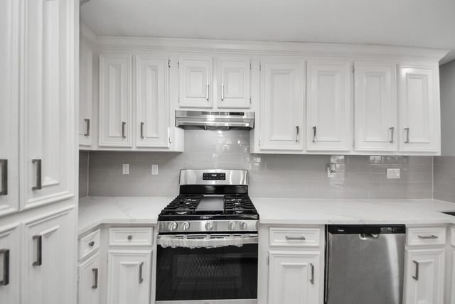 9238 Klondike Street, Houston, TX 77075