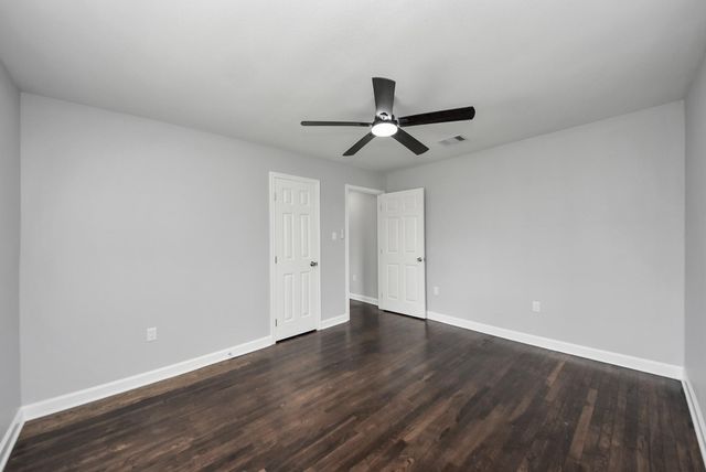 9238 Klondike Street, Houston, TX 77075