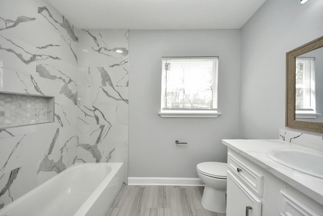 9238 Klondike Street, Houston, TX 77075