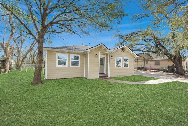 9238 Klondike Street, Houston, TX 77075