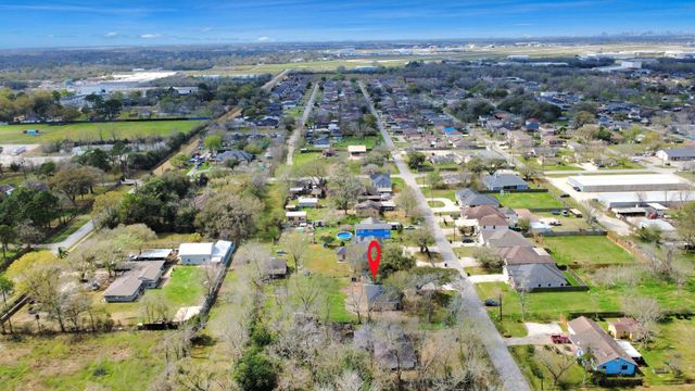 9238 Klondike Street, Houston, TX 77075