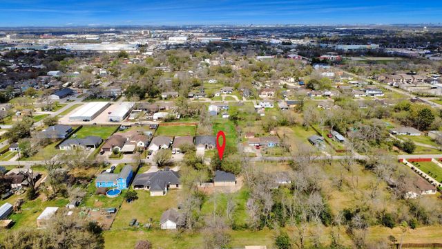 9238 Klondike Street, Houston, TX 77075