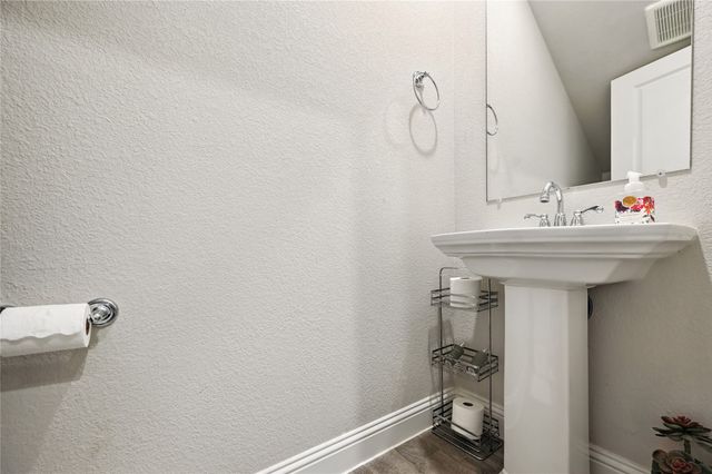1160 Red Hawk Lane, Forney, TX 75126