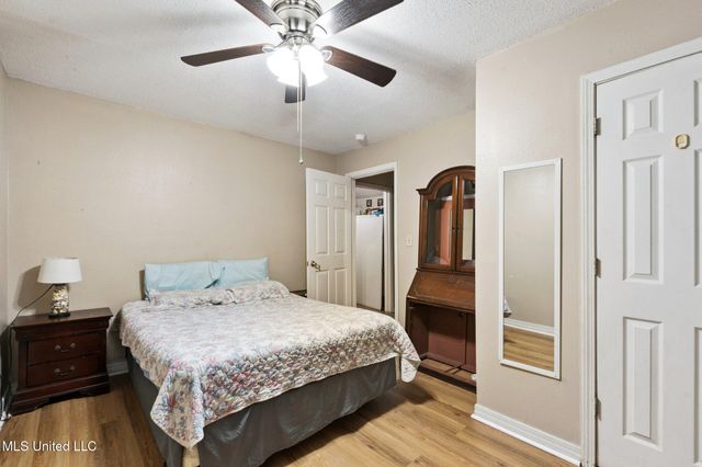 4254 1st Avenue, Bay Saint Louis, MS 39520