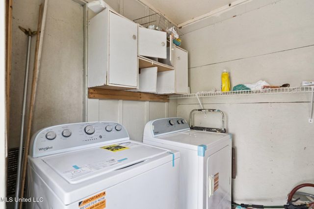 4254 1st Avenue, Bay Saint Louis, MS 39520