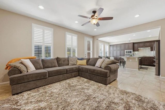 1080 Breakaway Drive, Oceanside, CA 92057