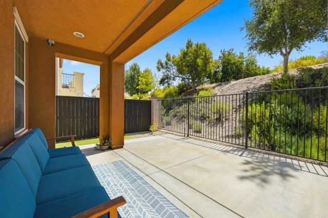 1080 Breakaway Drive, Oceanside, CA 92057