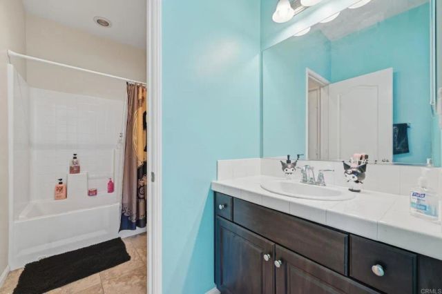 1080 Breakaway Drive, Oceanside, CA 92057