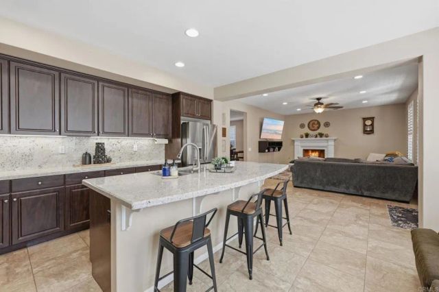 1080 Breakaway Drive, Oceanside, CA 92057