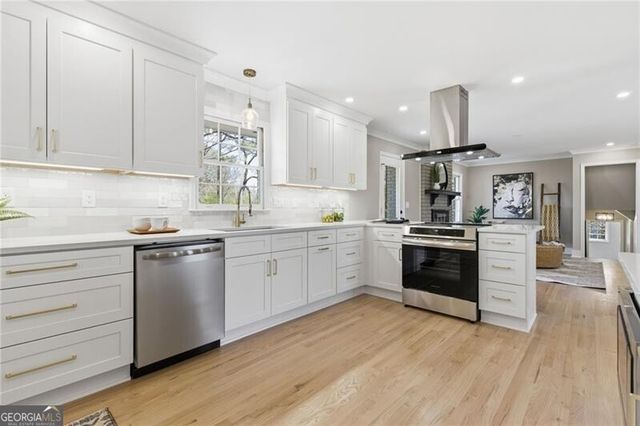 3055 Saint Helena Drive, Tucker, GA 30084