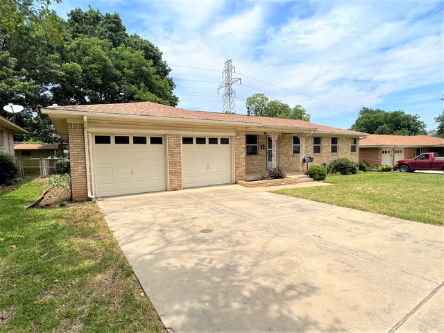 6753 Briley Drive, North Richland Hills, TX 76180