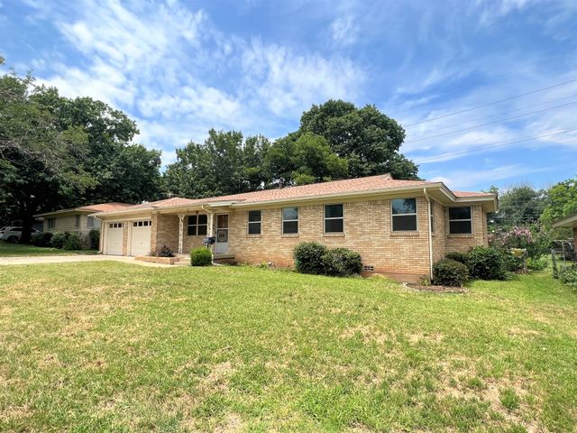 6753 Briley Drive, North Richland Hills, TX 76180