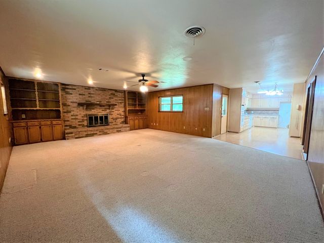 6753 Briley Drive, North Richland Hills, TX 76180