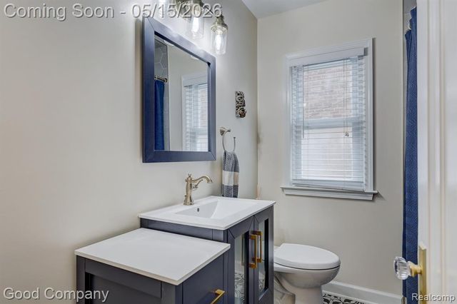 430 S Edison Avenue, Royal Oak, MI 48067