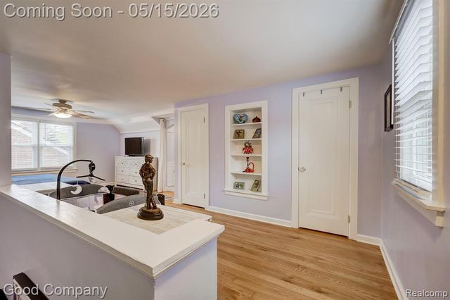 430 S Edison Avenue, Royal Oak, MI 48067
