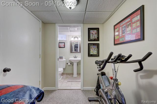 430 S Edison Avenue, Royal Oak, MI 48067