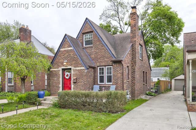 430 S Edison Avenue, Royal Oak, MI 48067