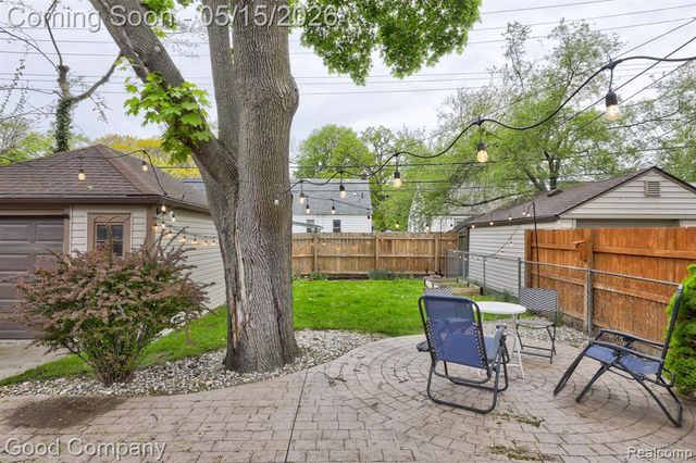 430 S Edison Avenue, Royal Oak, MI 48067