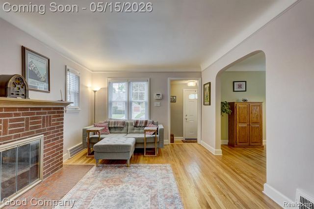 430 S Edison Avenue, Royal Oak, MI 48067