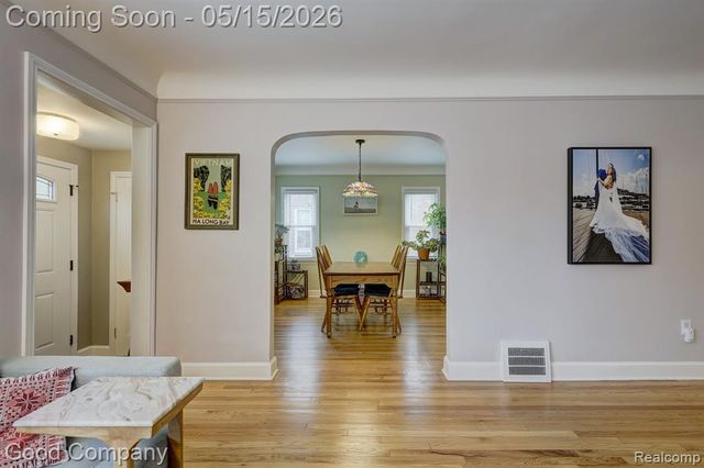 430 S Edison Avenue, Royal Oak, MI 48067