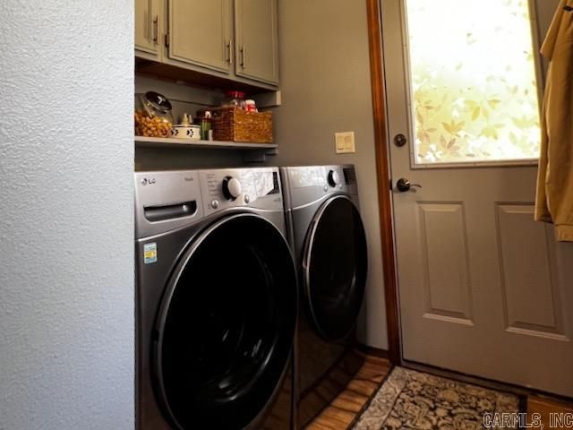 2 Balenciaga Way, Hot Springs Village, AR 71909