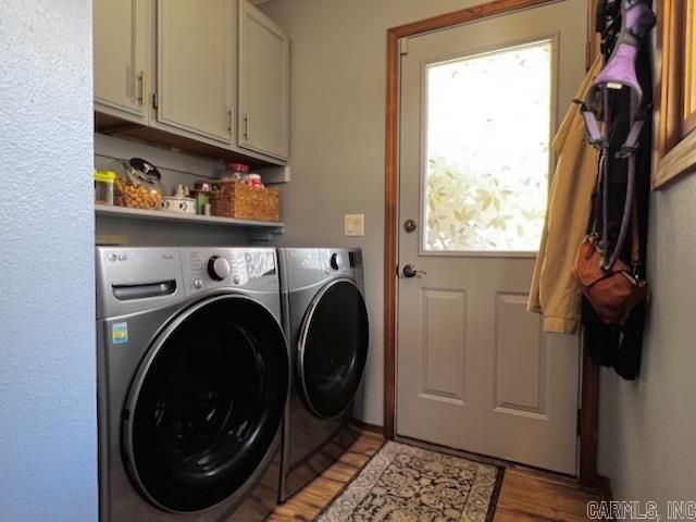 2 Balenciaga Way, Hot Springs Village, AR 71909