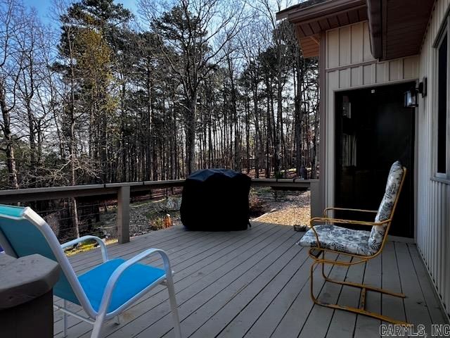 2 Balenciaga Way, Hot Springs Village, AR 71909