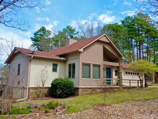 2 Balenciaga Way, Hot Springs Village, AR 71909