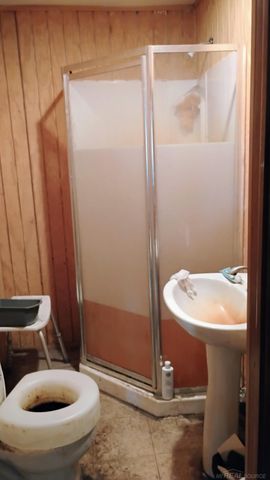 991 S tuscola Road, Bay City, MI 48708