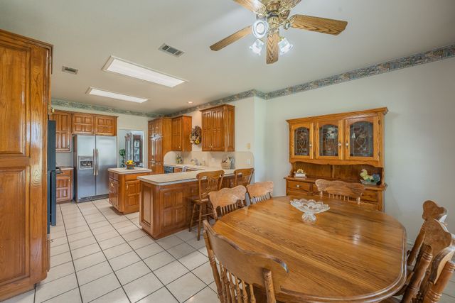 2305 Floyd Hampton Road, Crowley, TX 76036