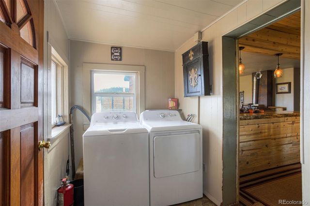 73 Mid land Avenue, Hartsel, CO 80449