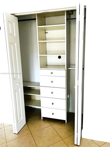 6195 W 18th Avenue G214, Hialeah, FL 33012
