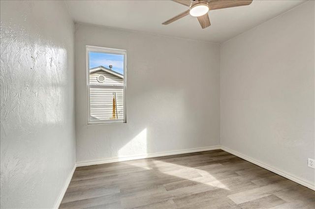 3912 SE 10th Place, Del City, OK 73115