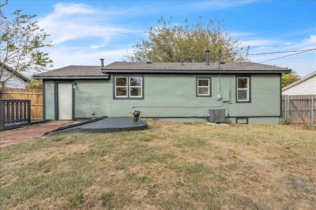 3912 SE 10th Place, Del City, OK 73115