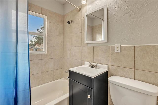 3912 SE 10th Place, Del City, OK 73115