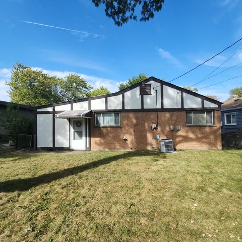 4605 W 84th Place, Chicago, IL 60652