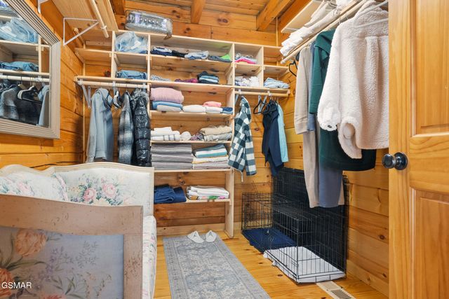 1238 Mossy Cove Way, Sevierville, TN 37876