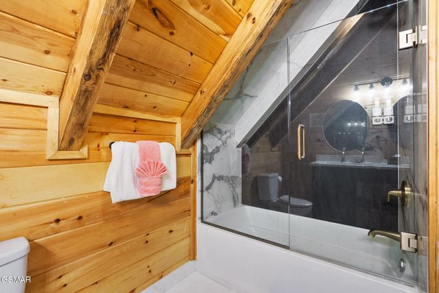 1238 Mossy Cove Way, Sevierville, TN 37876