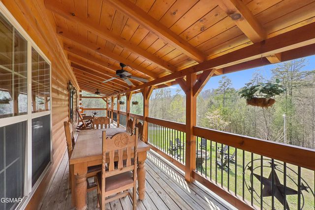 1238 Mossy Cove Way, Sevierville, TN 37876
